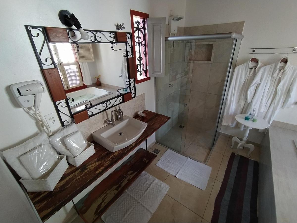 King Suite Spa Bath