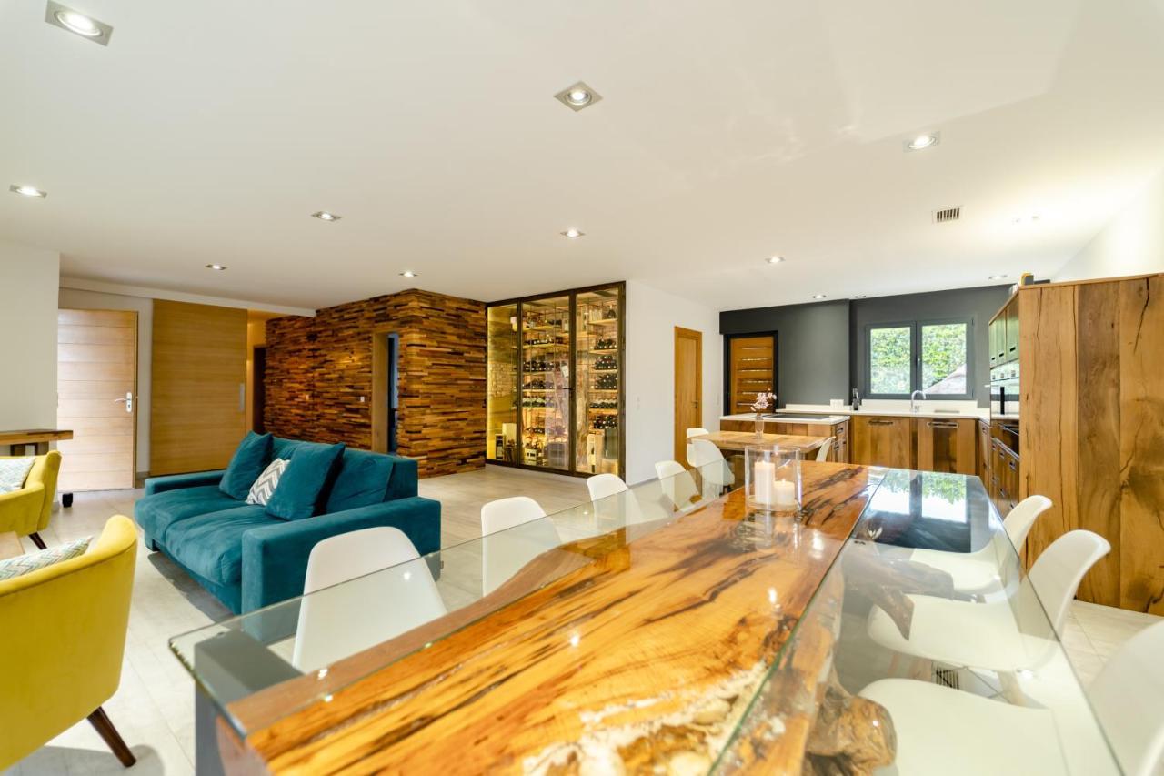 Villa with Private Pool,983333641:JPEG