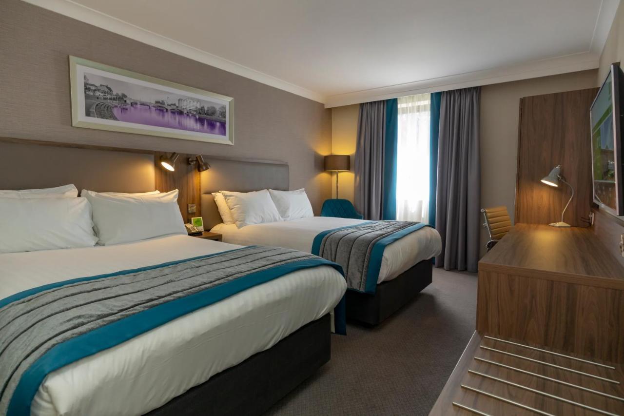 Standard Double Room Two Double Beds