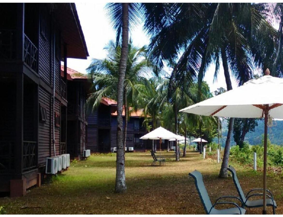 Seaview Chalet