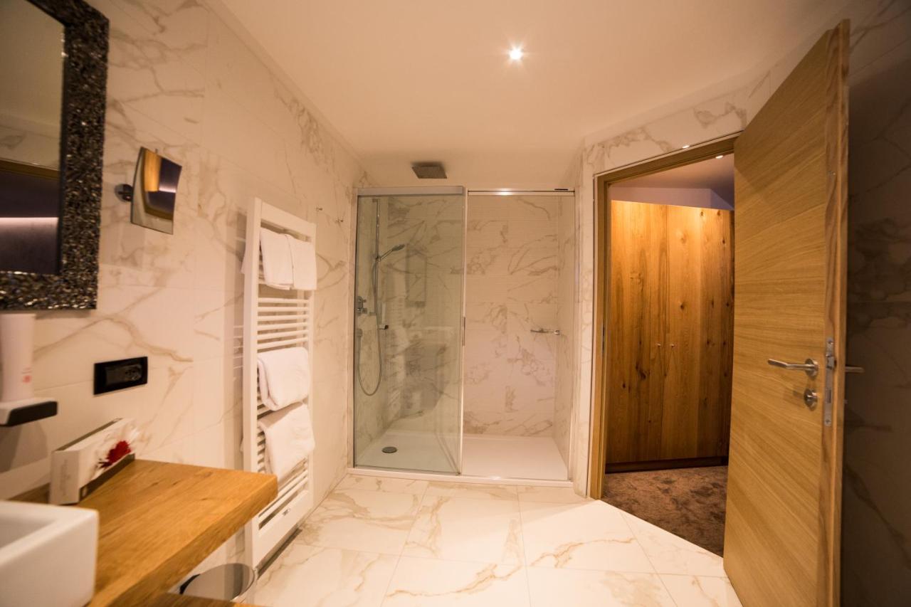 Double Room Mountain View