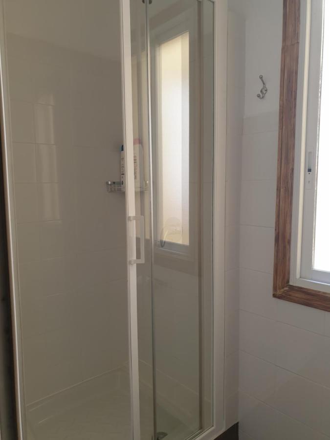 Twin Room,1498544731:JPEG