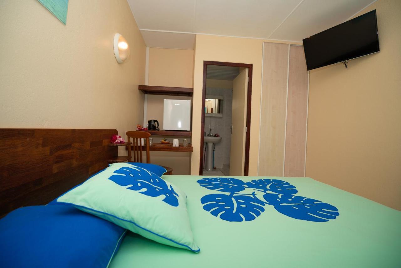 Double Room with Private Bathroom,989650414:JPEG