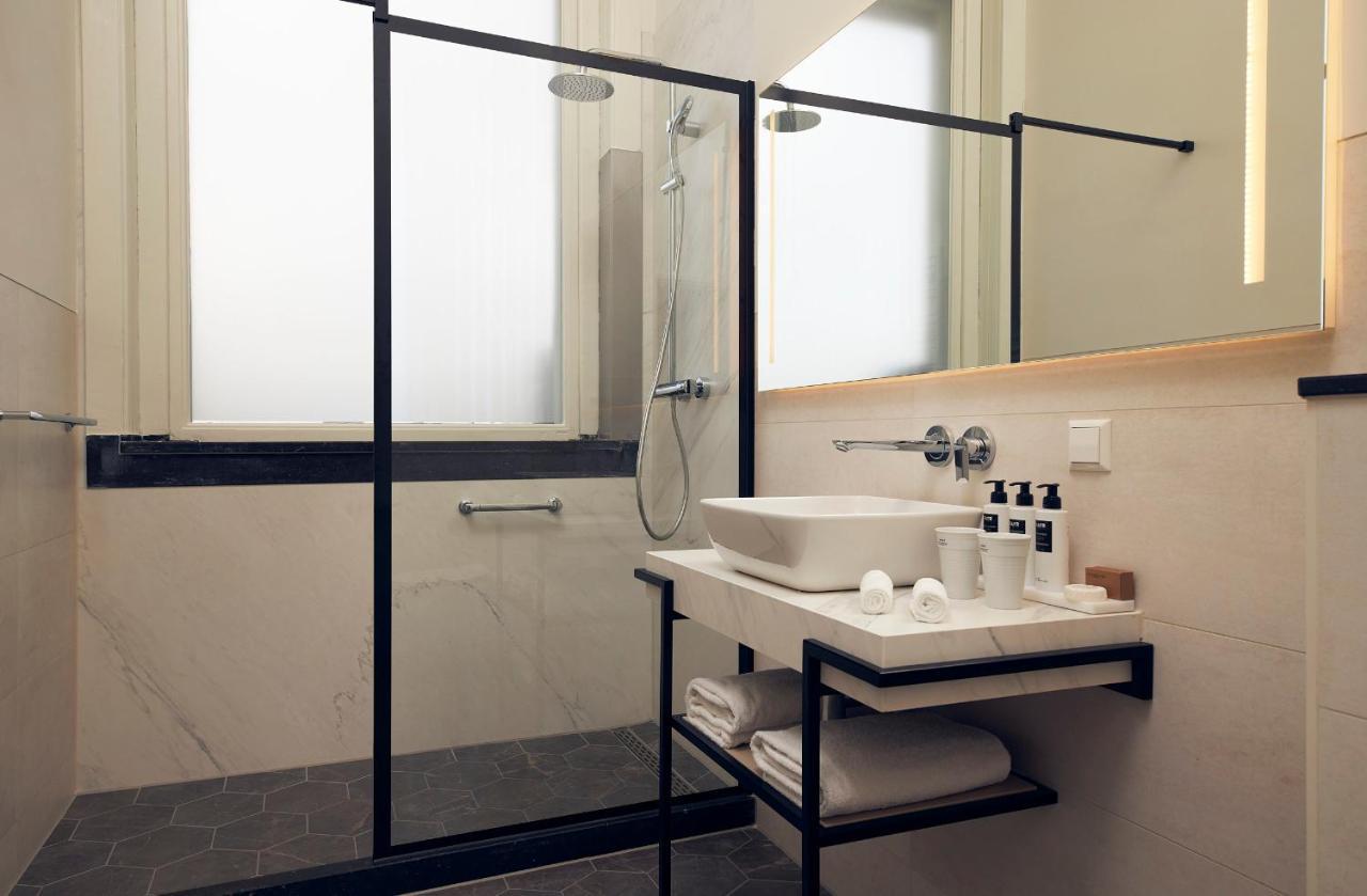 Maaszijde Room,989924692:JPEG