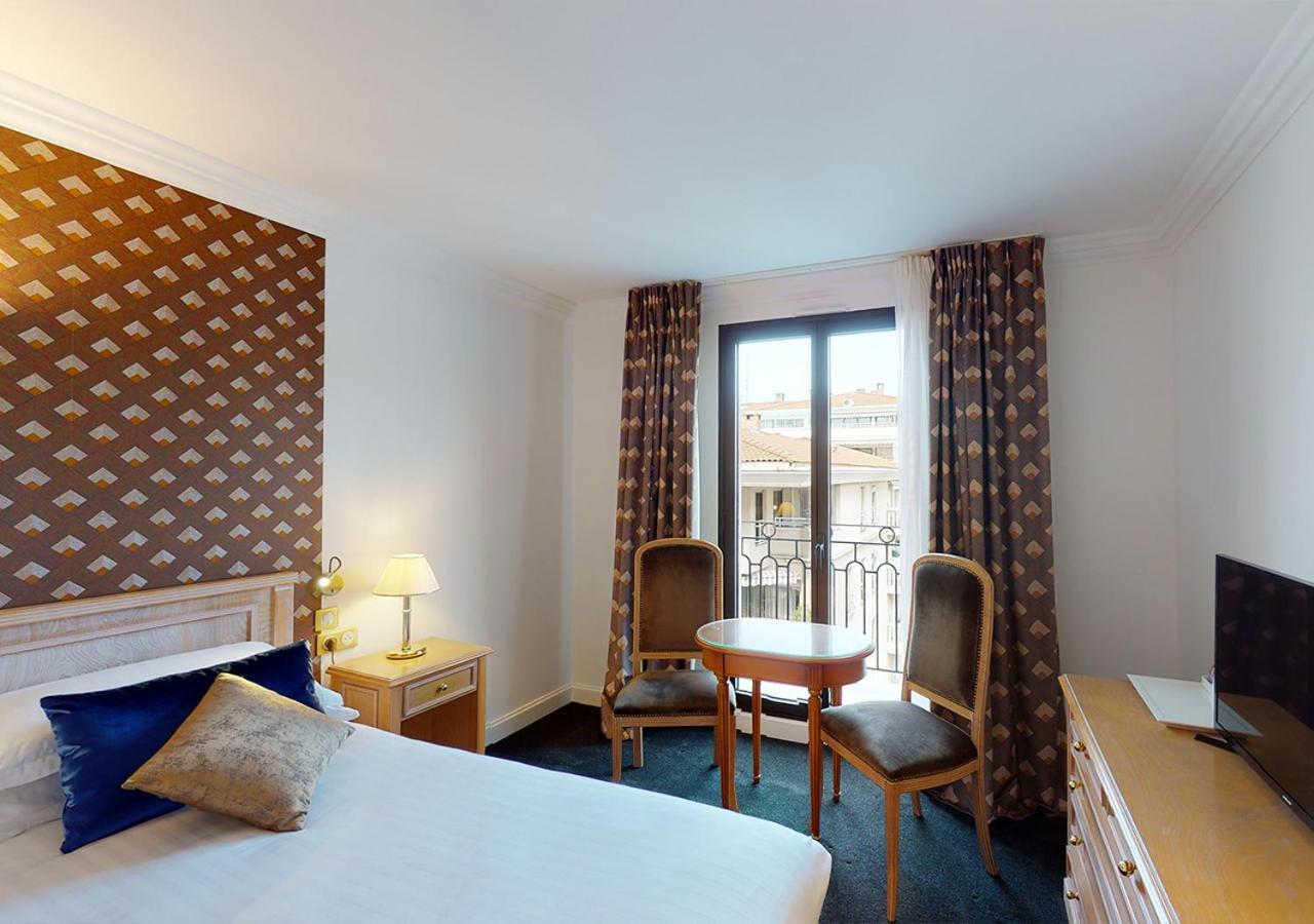 Superior Double Room City View