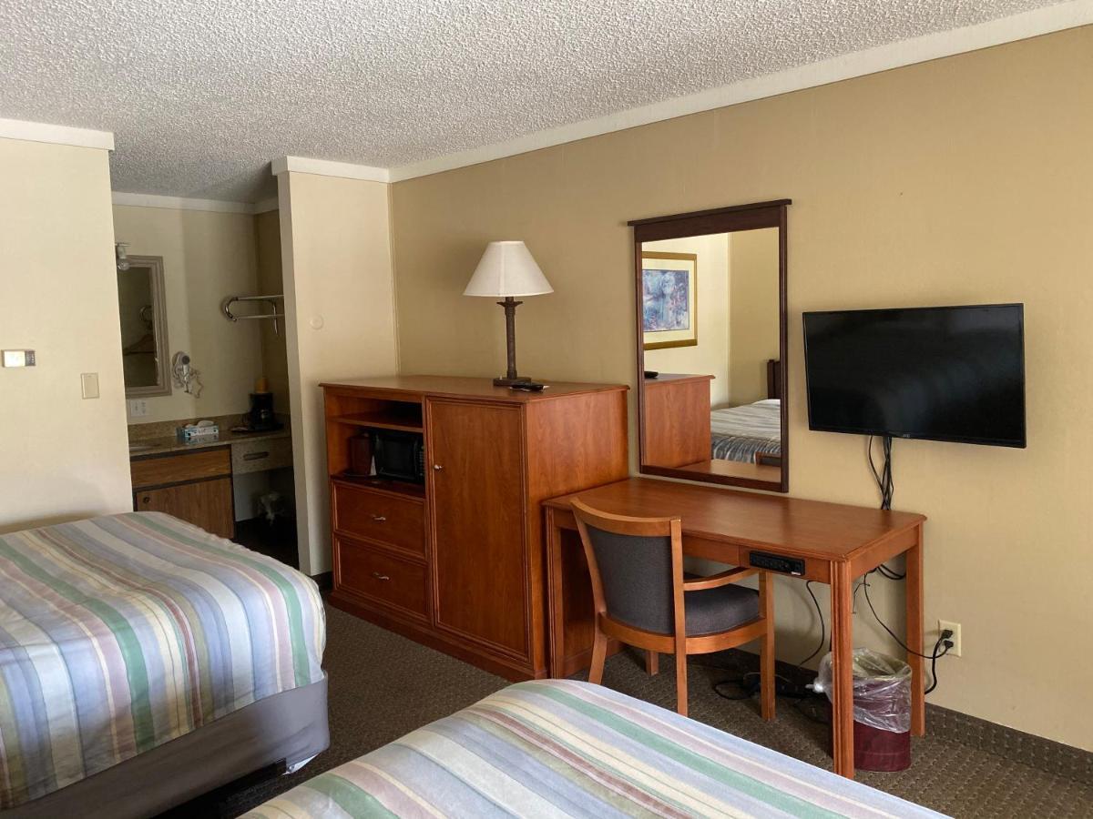 Deluxe Double Room Two Double Beds