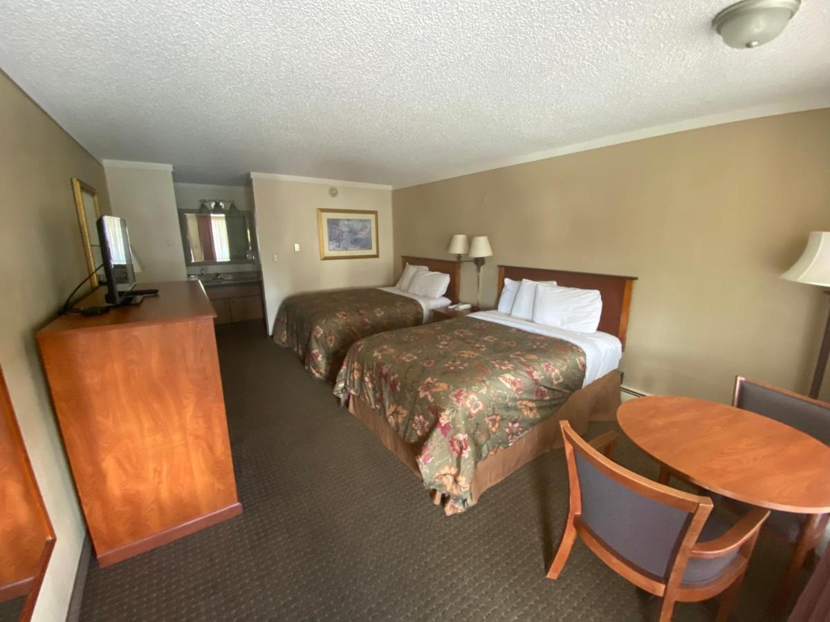 Double Room Two Double Beds