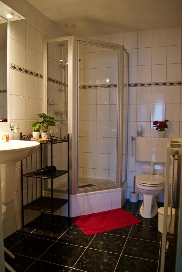Double Room Private External Bathroom