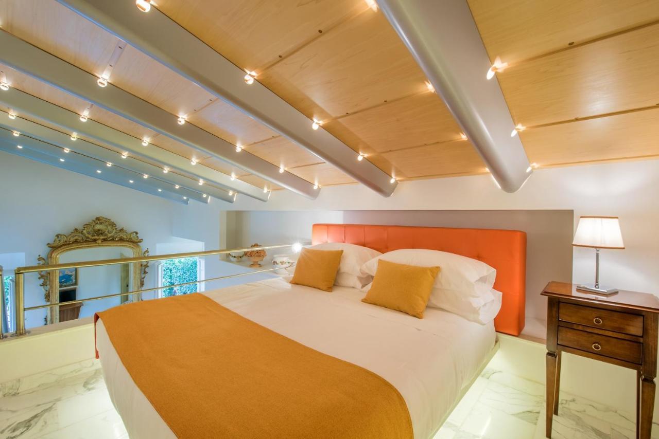 Large Double Room,992718070:JPEG