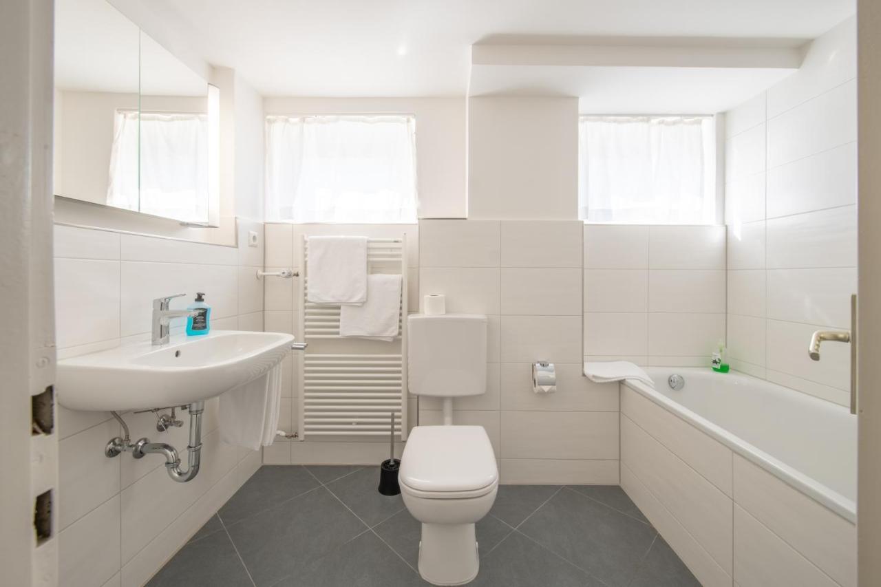 Einzelzimmer mit Dusche