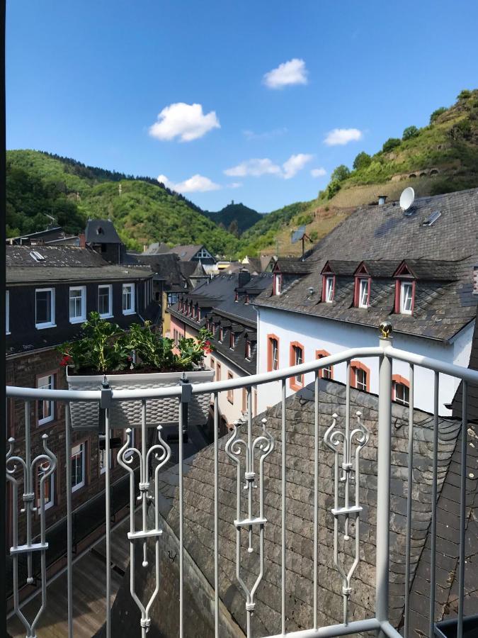 Classic Double Room City View Balcony