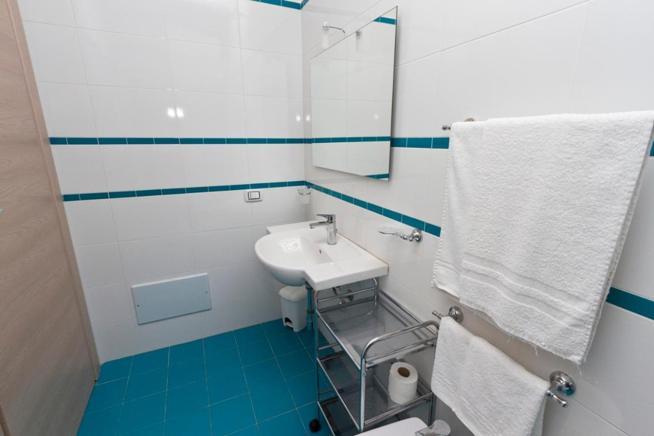 Double Room Sea View First Floor