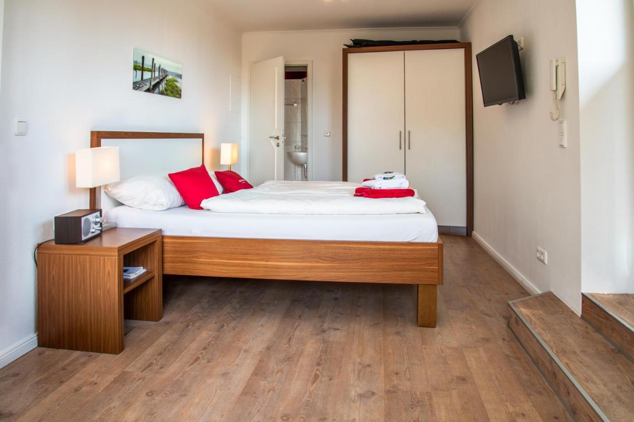 Double Room Balcony 7