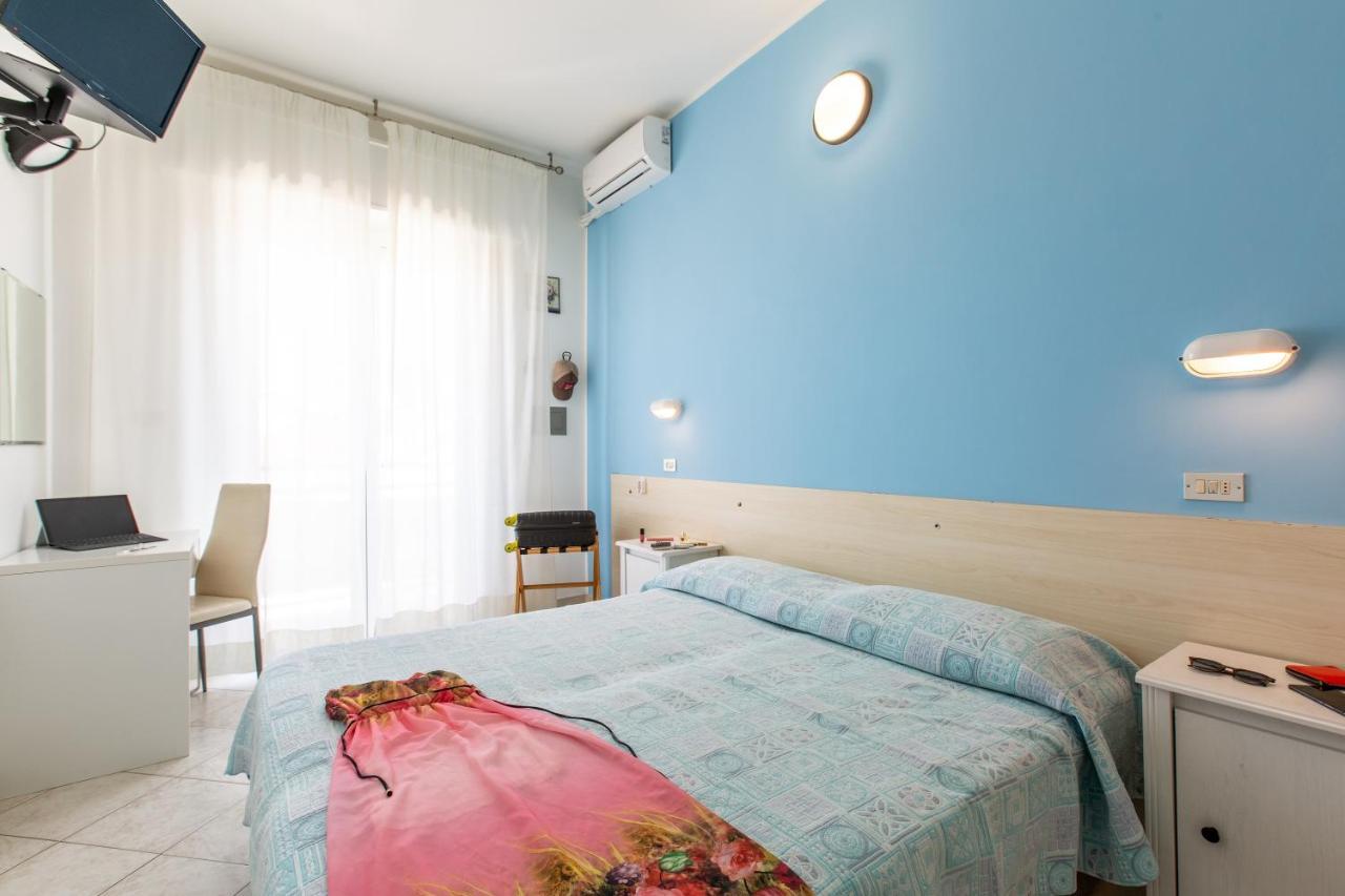 Double or Twin Room Balcony