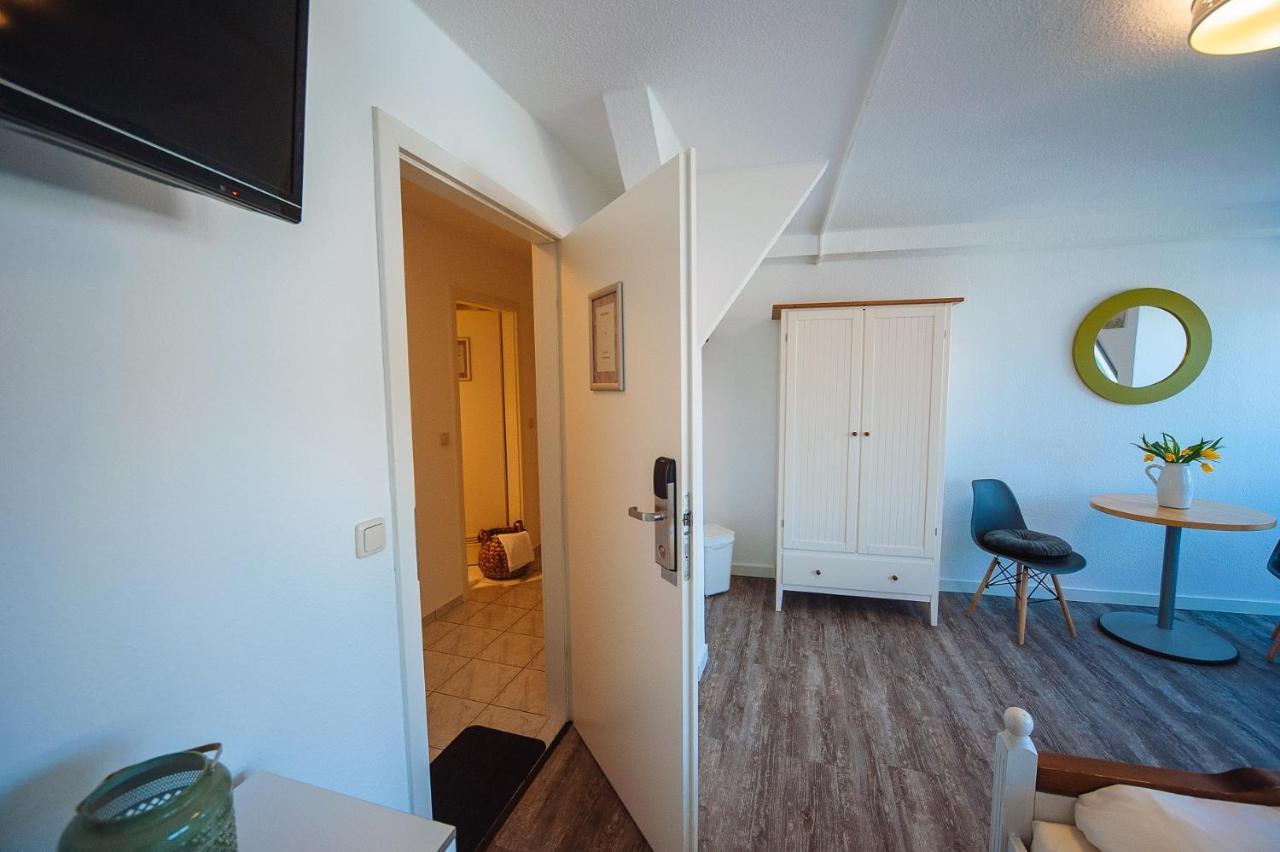 Double Room Private External Bathroom
