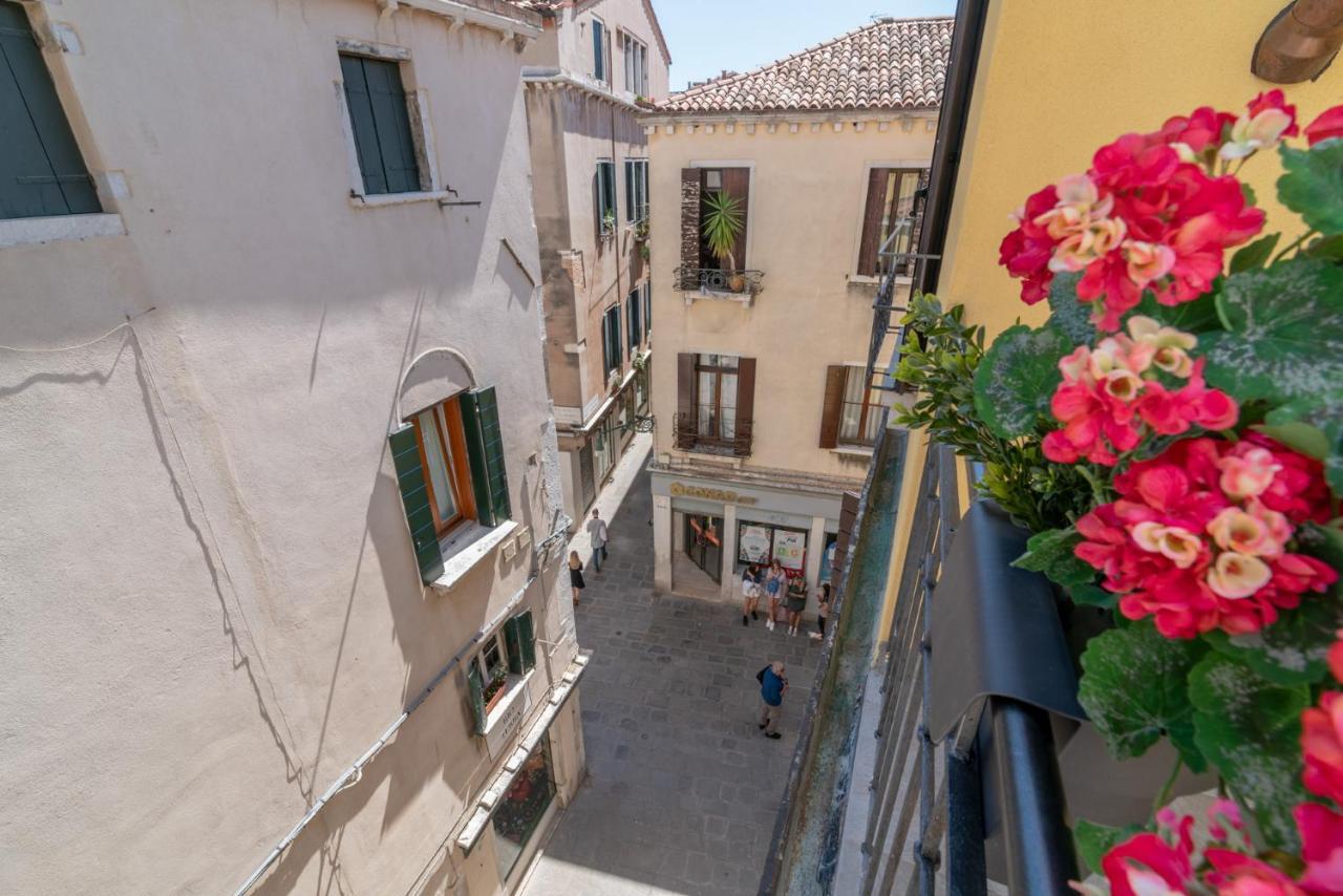 Deluxe Double Room Balcony