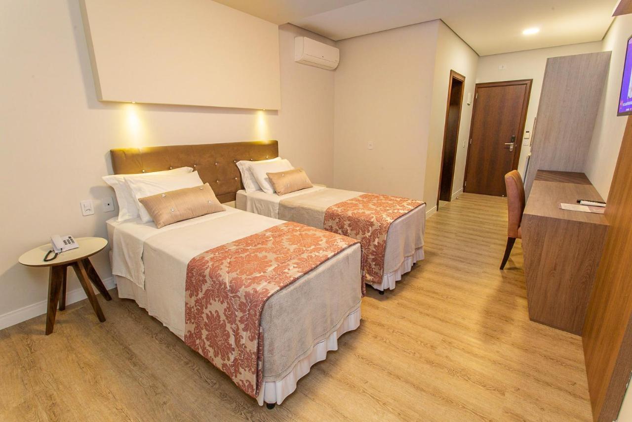 Quarto Duplo Deluxe