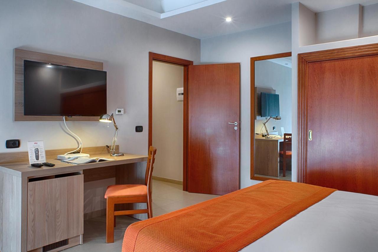 Superior Triple Room
