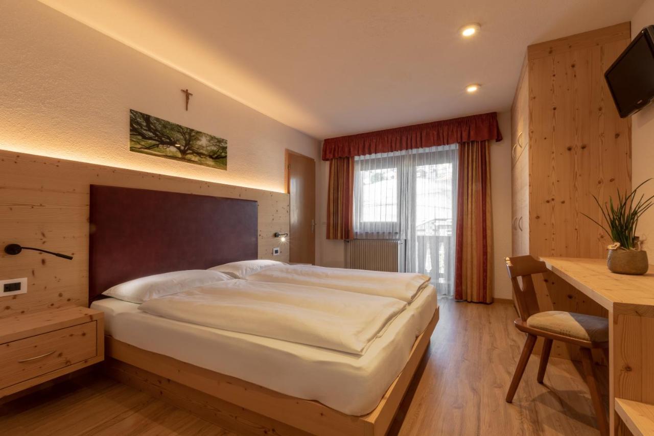 Double Room,997949283:JPEG