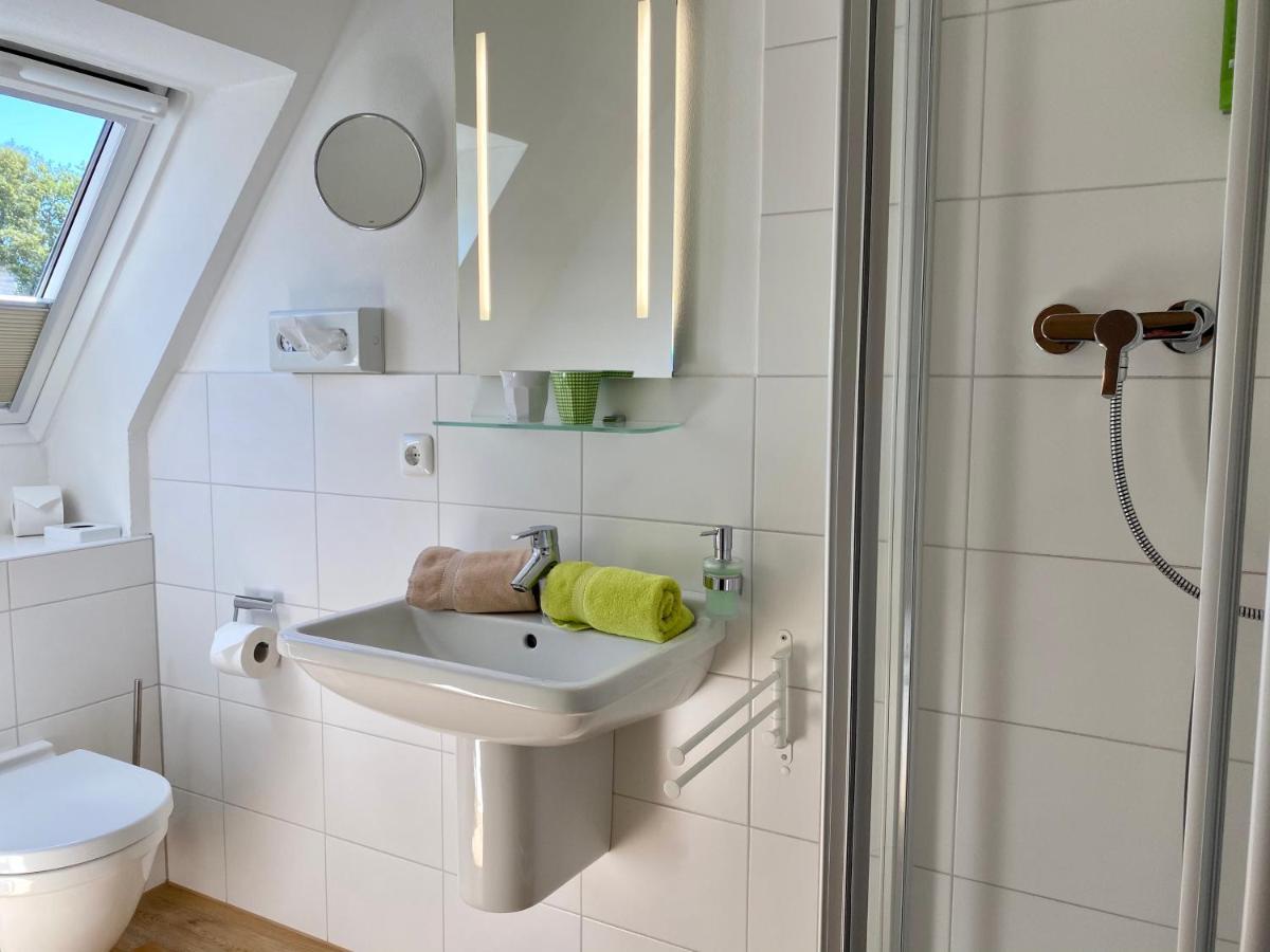 Small Suite