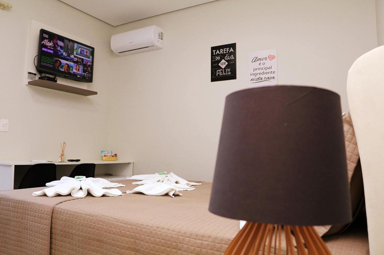 Deluxe Queen Suite