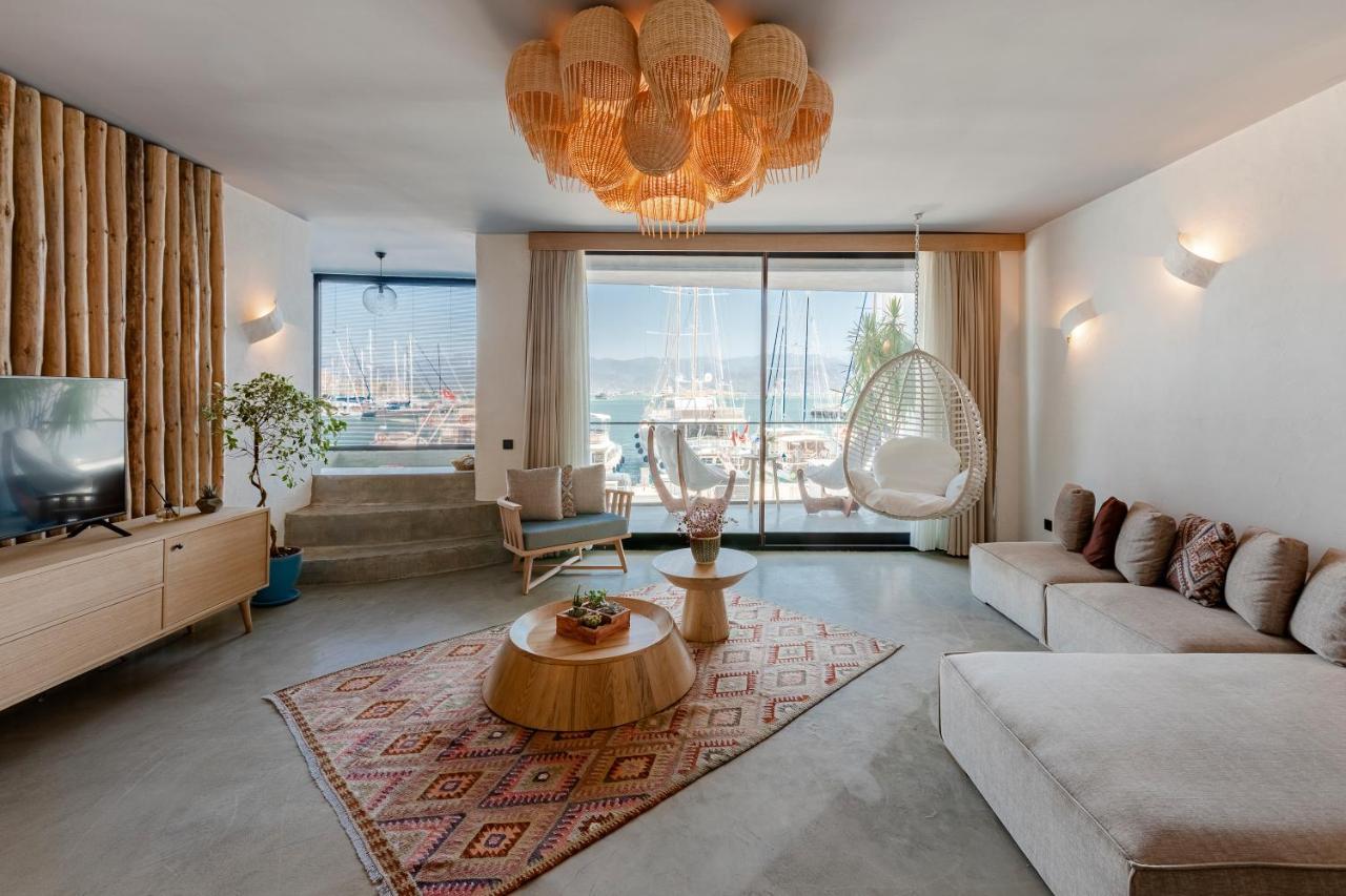 Marine Suite