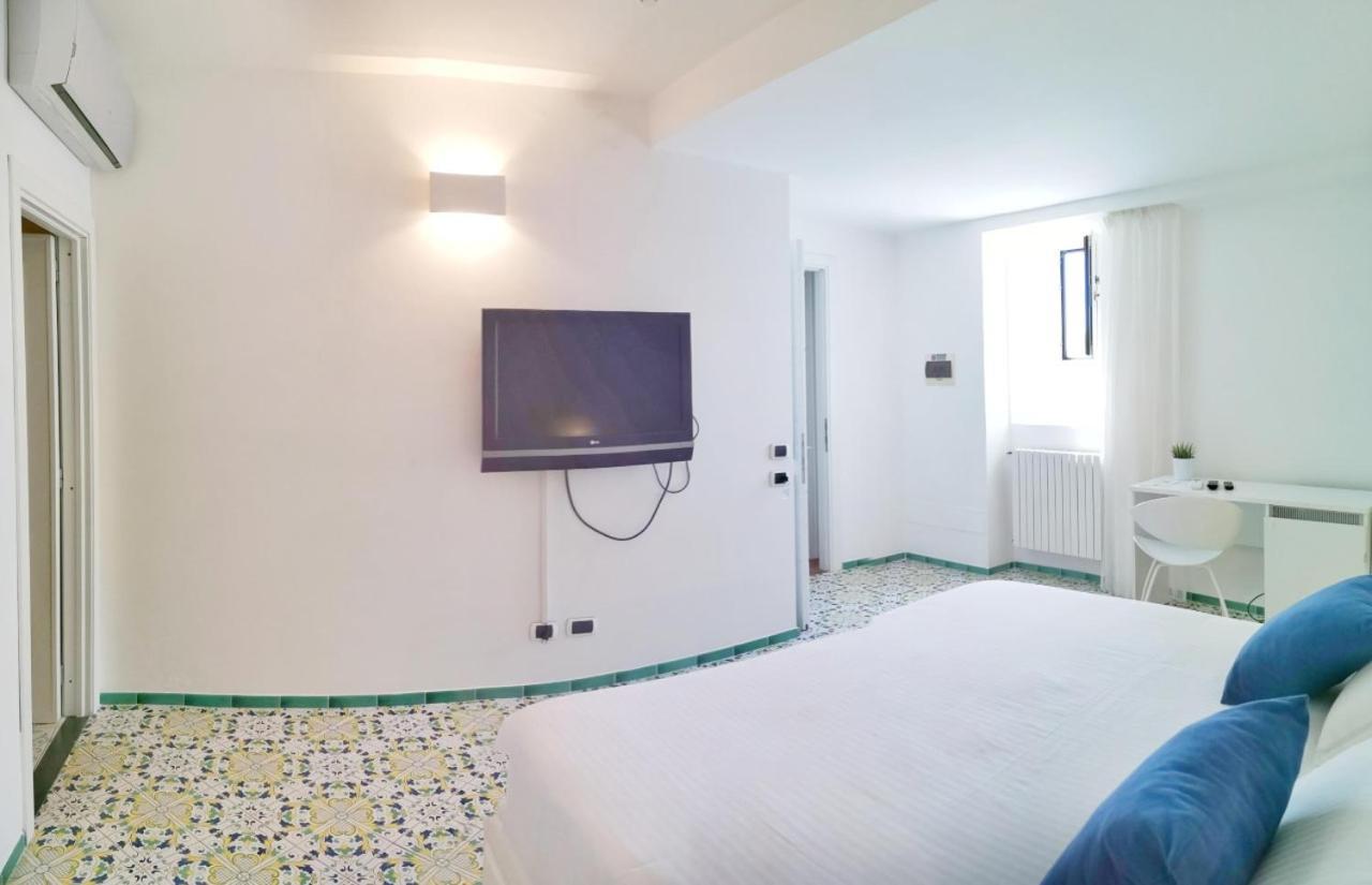 Double Room Spa Bath,999668202:JPEG