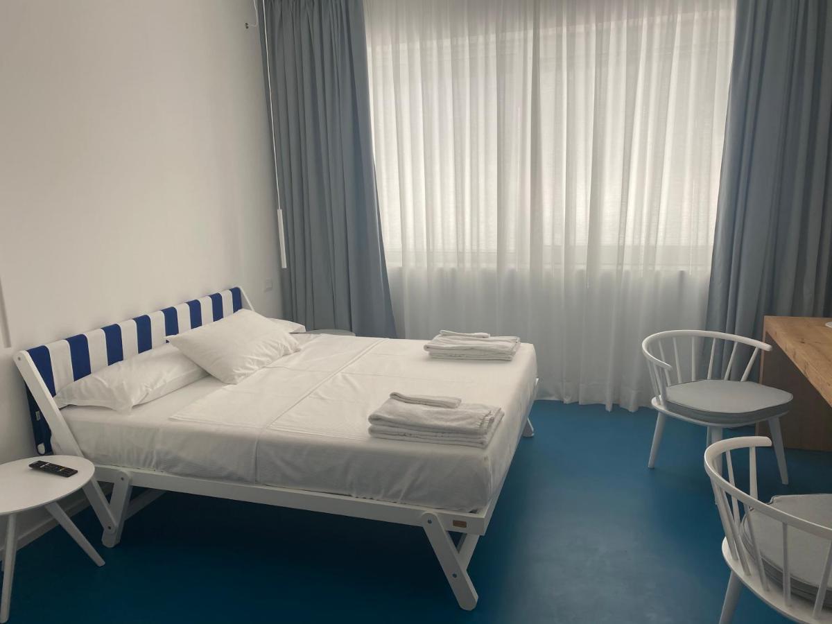 Deluxe Double Room Side Sea View
