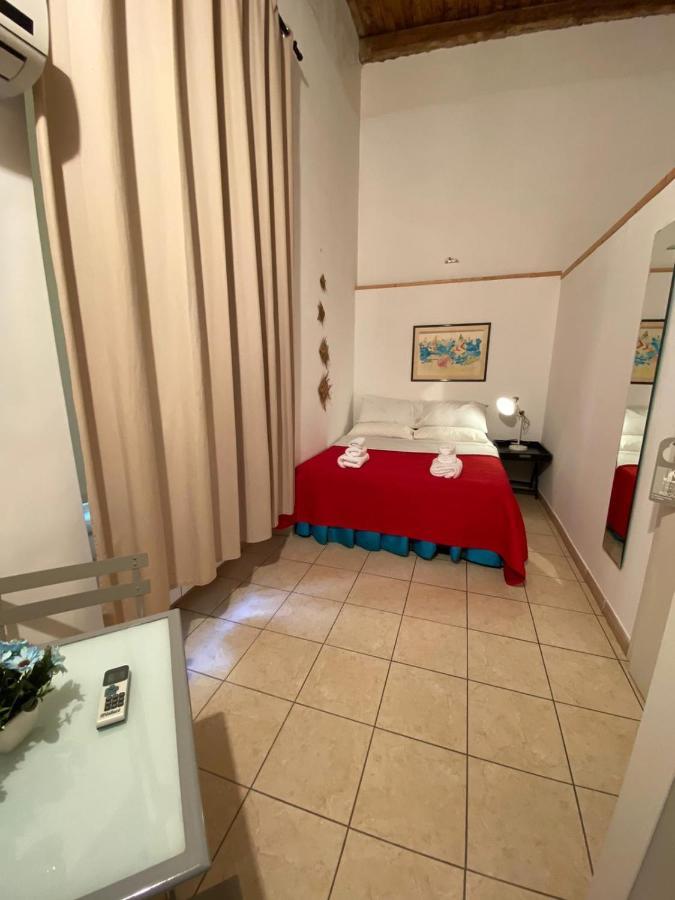 Double Room Private External Bathroom