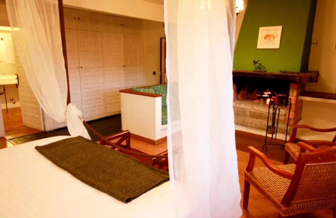 Casona De Navalmedio-1