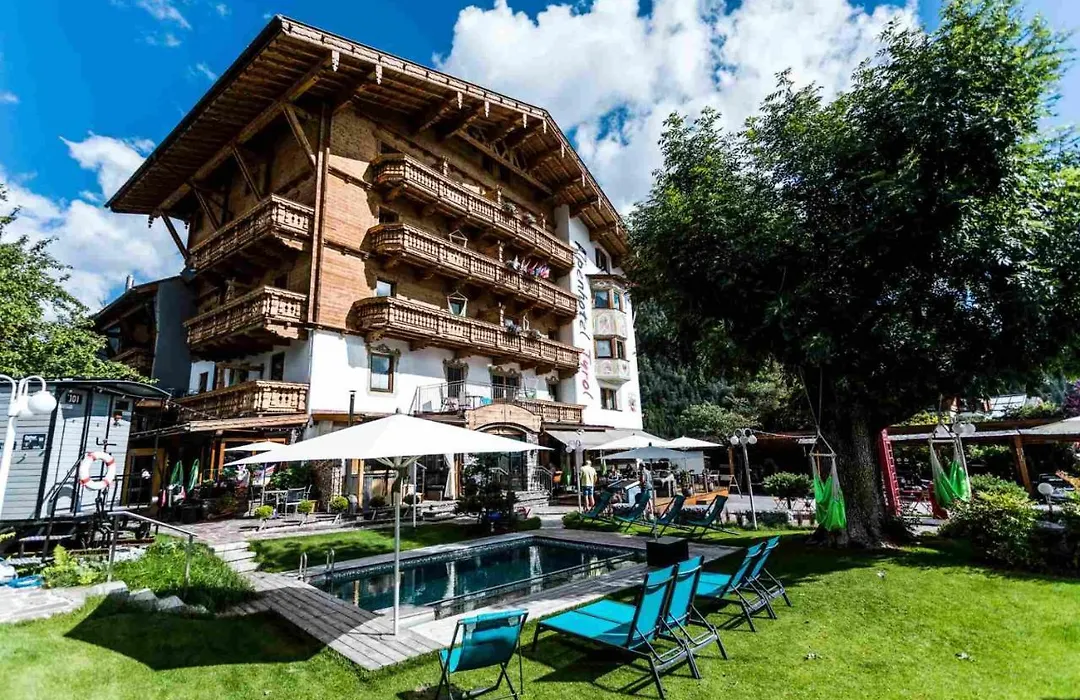 ALPENHOTEL TYROL - B&B - ADULTS ONLY - Alpines Lifestyle-Konzepthotel - dog friendly-1