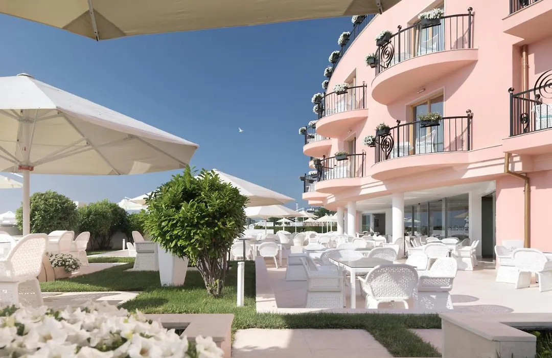 Hotel Residence Dune - Free Beach Access-1