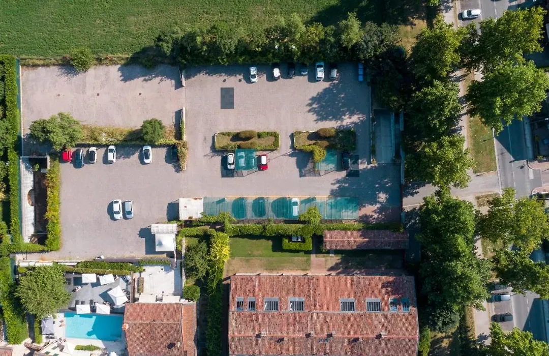 Santellone Resort-1