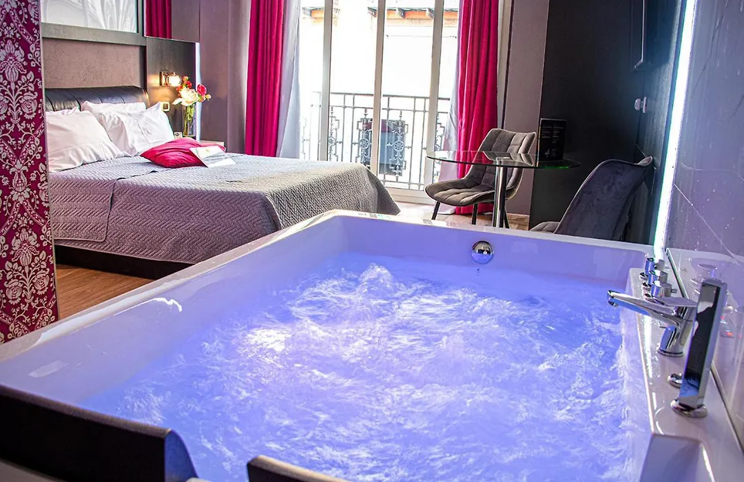 Hotel Angioino&Spa-1