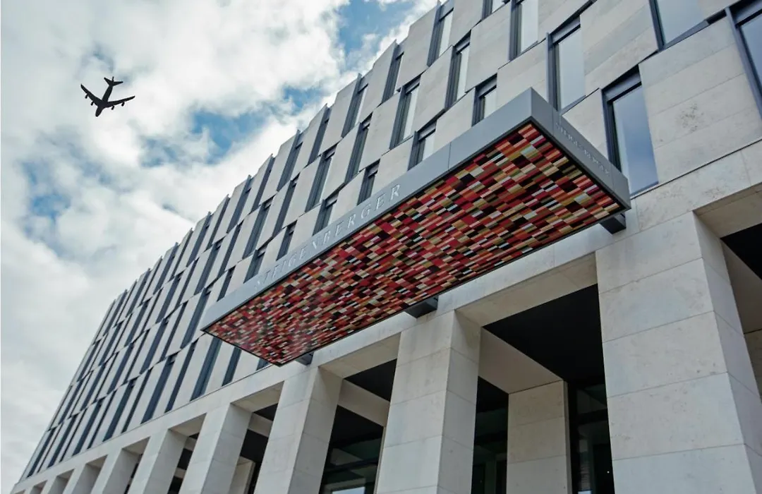 Steigenberger Airport Hotel Berlin-1