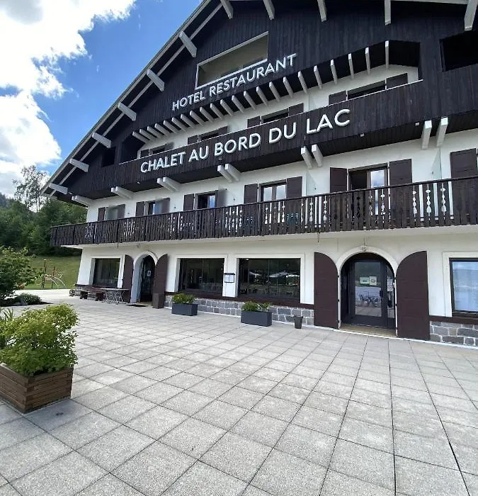 Le Chalet au bord du lac-1