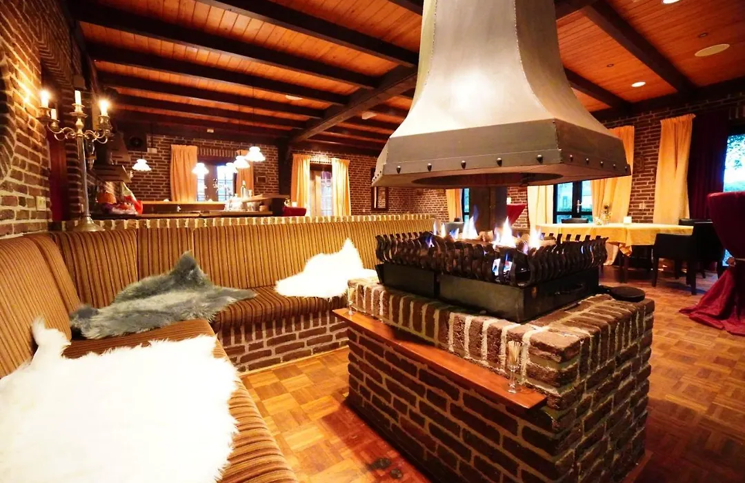 Hotel De Woudzoom-1