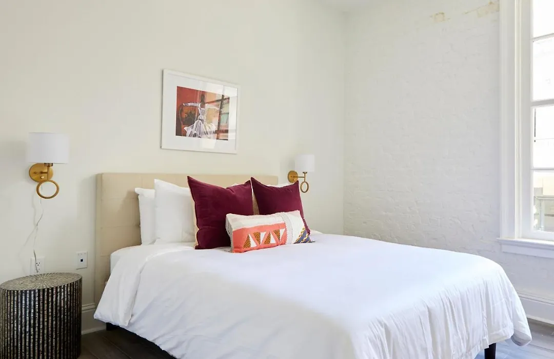 Sonder Lafayette Square-1