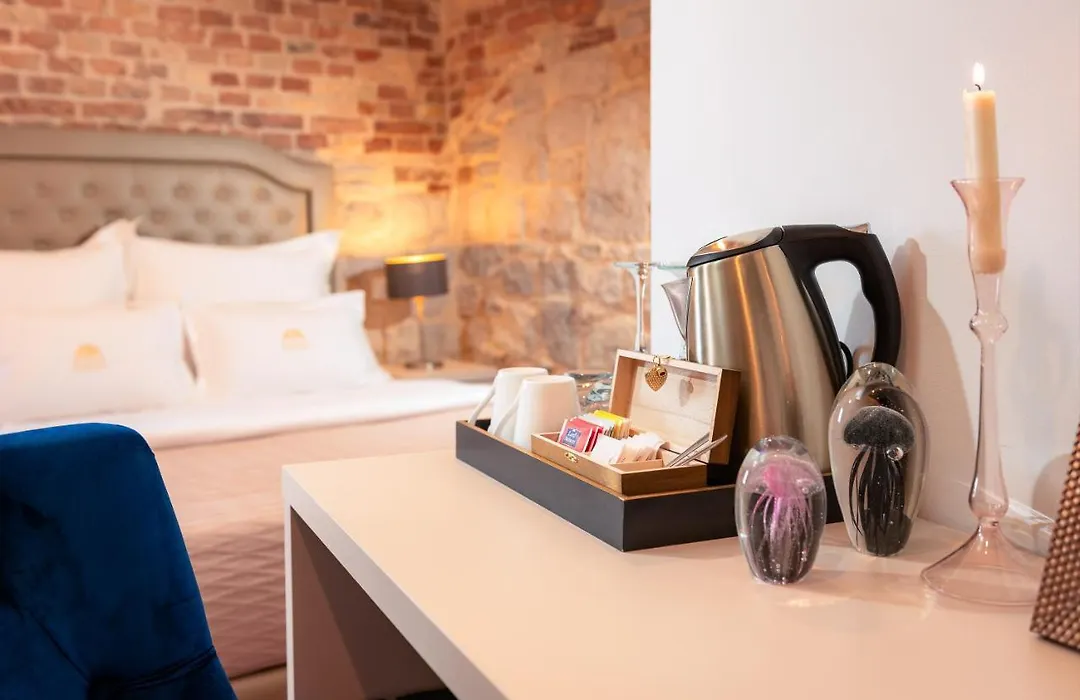 Agava Lux Rooms&Pool-1