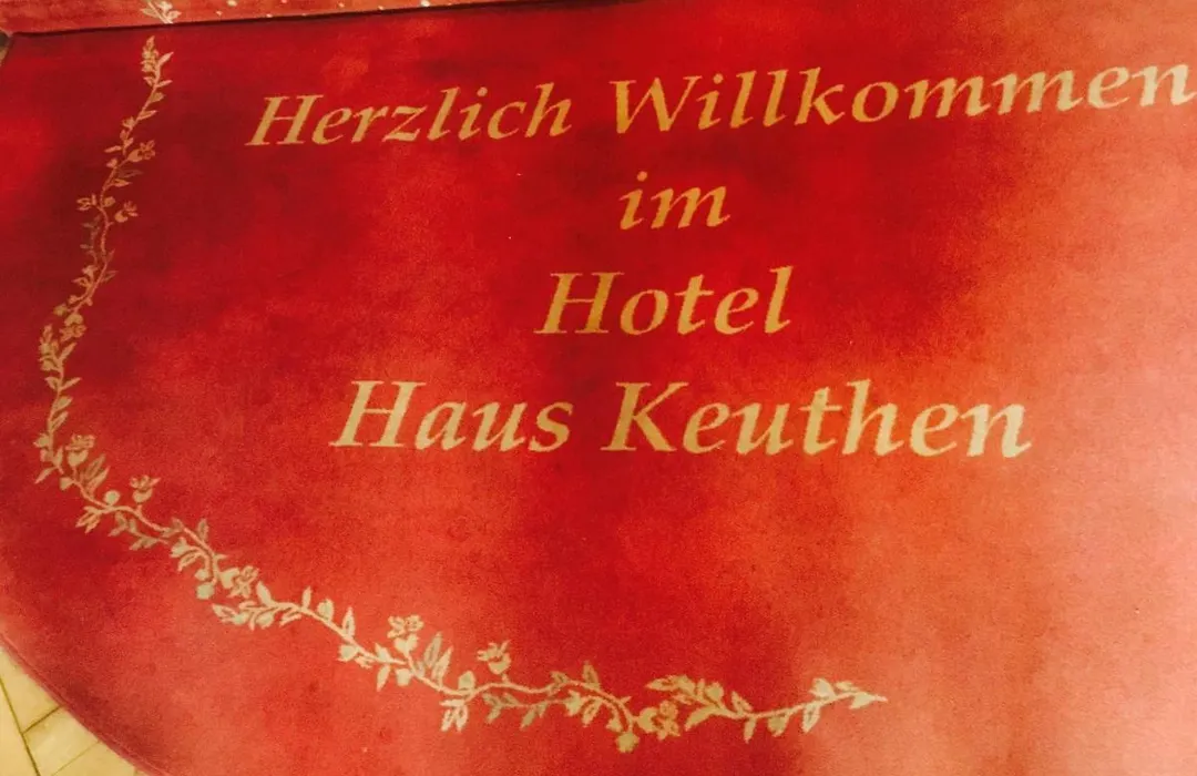 Hotel Haus Keuthen-1