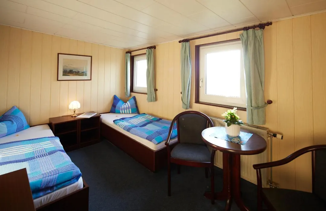 Hotelschiff Stinne-1