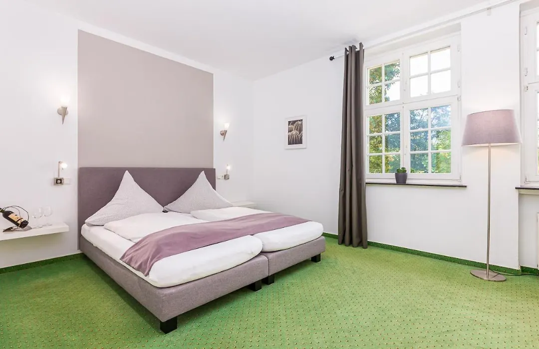 Gasthaus Und Hotel An Der Kost-1