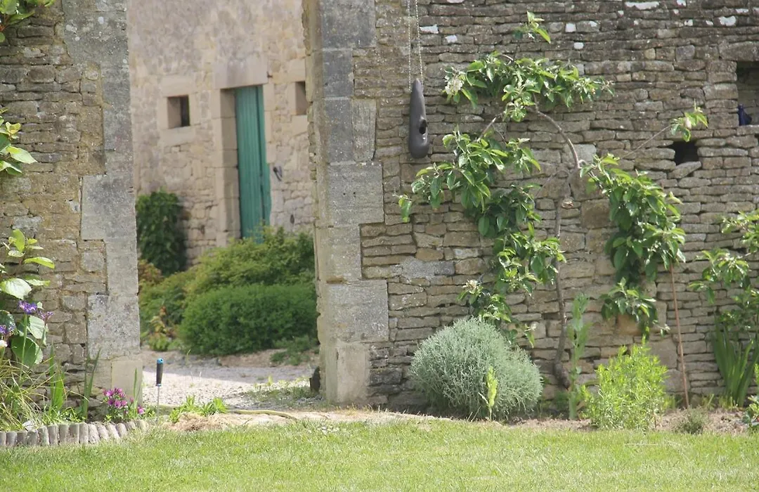 Chambres D'Hotes De Letanville-1
