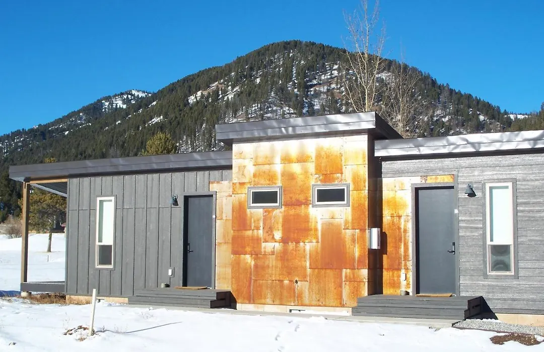 Terra Nova Cabins-1