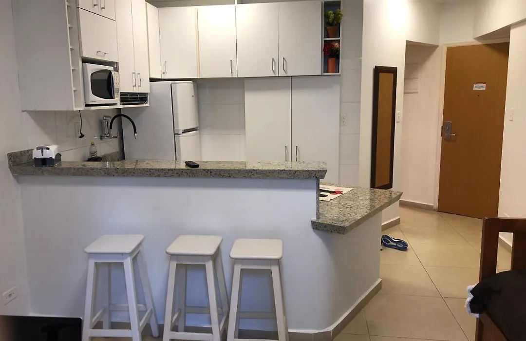 Flat Em Gonzaga-1