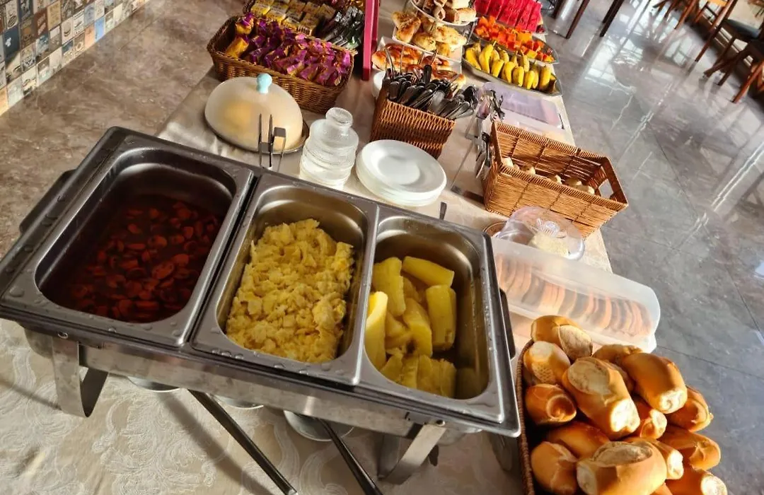 Royal Hotel & Gastronomia-1