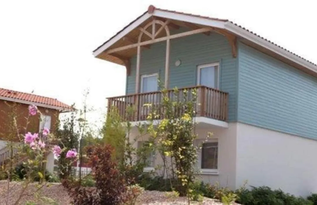 Laouchet Le Hameau des Grands Lacs-1