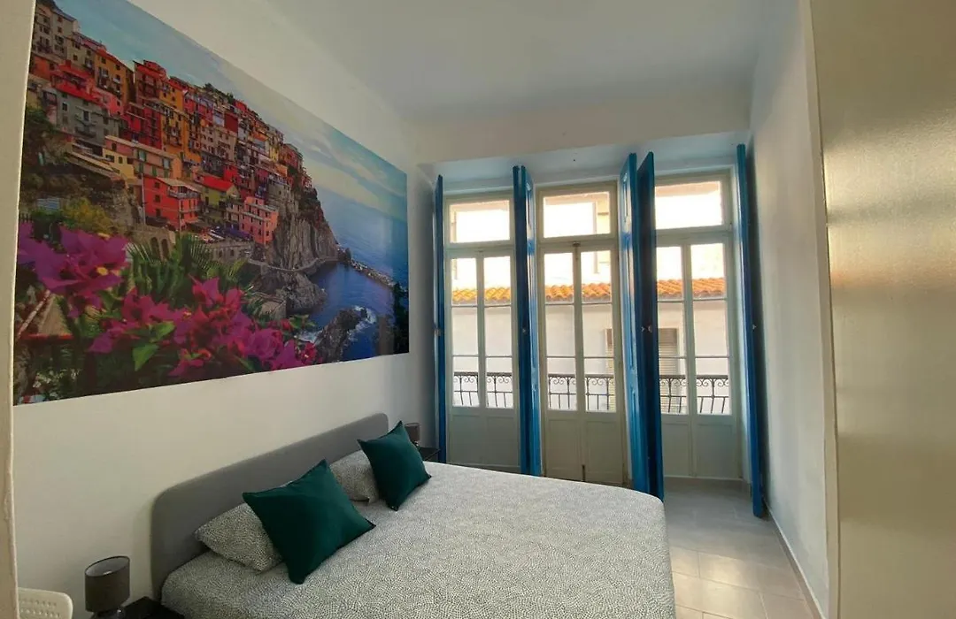 Iguana Guesthouse-1