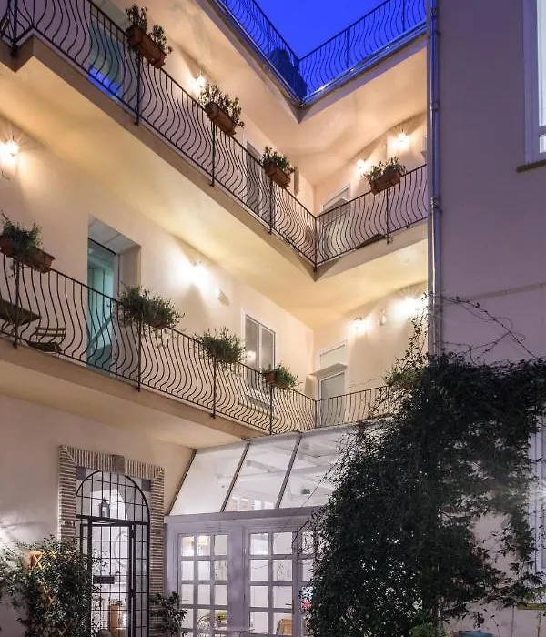 Cas'E Charming House-1