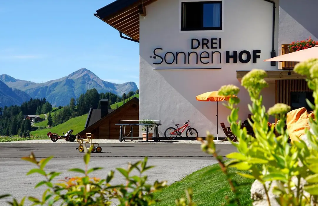 Apart-Hotel Dreisonnenhof-1